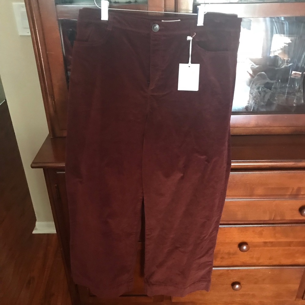 NWT Lauren Conrad Cropped Corduroy Pants 16